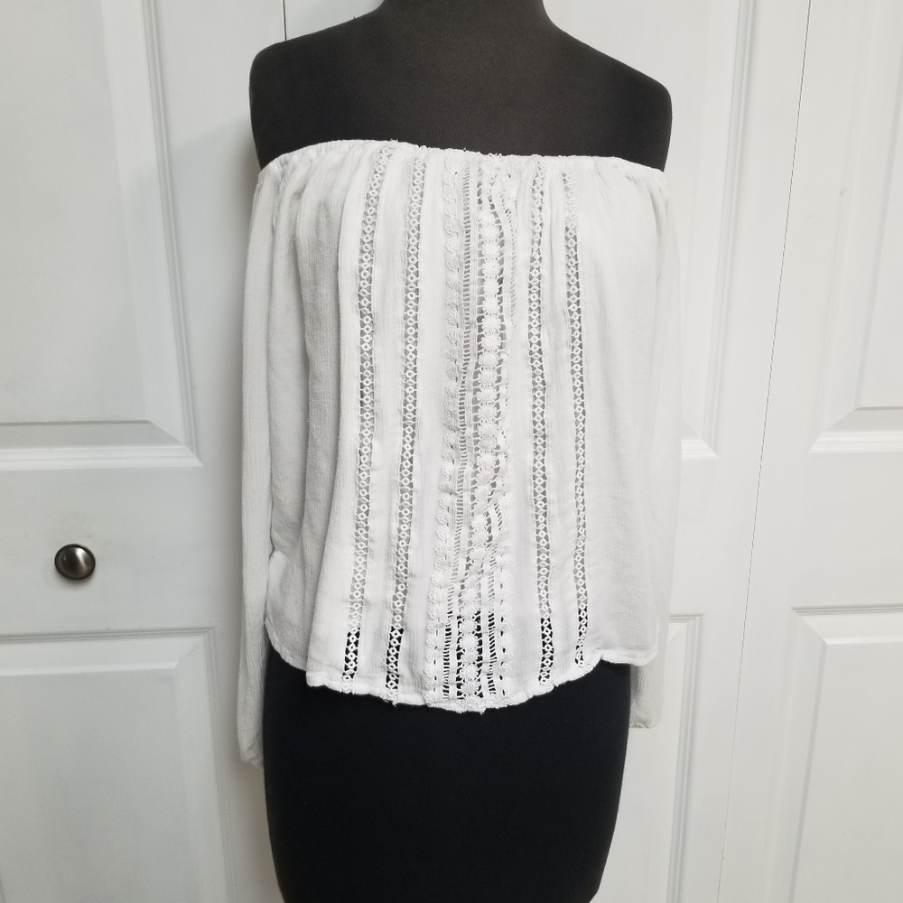 Hollister Woman's Large Blouse